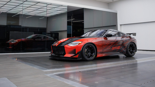 Обои картинки фото автомобили, nissan, datsun, z, gt4, 2023, ниссан, красный, купе, гараж