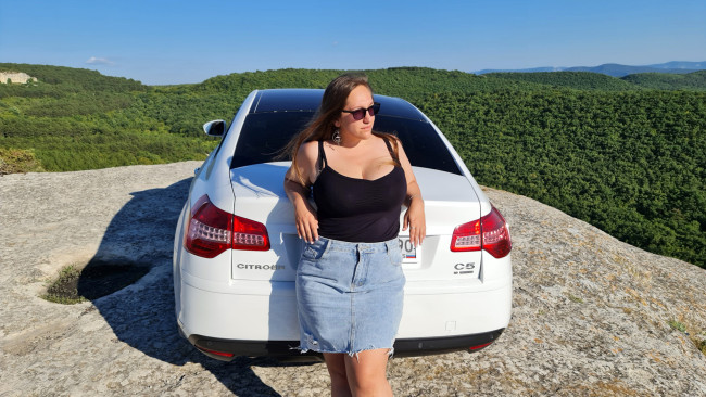 Обои картинки фото автомобили, -авто с девушками, citroen, c5