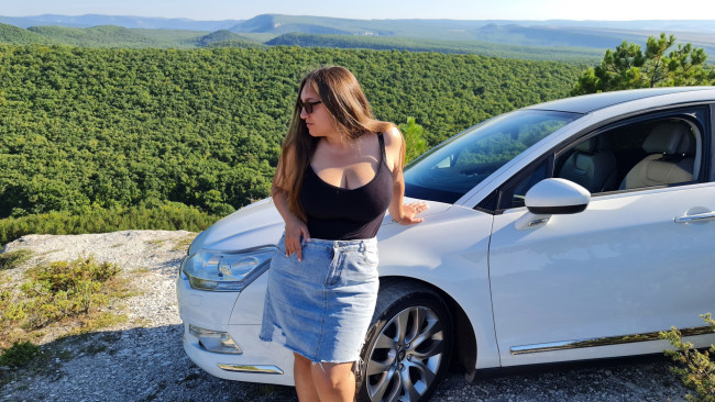 Обои картинки фото автомобили, -авто с девушками, citroen, c5