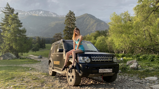 Обои картинки фото автомобили, -авто с девушками, land, rover, range