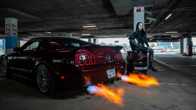 Обои картинки фото автомобили, -авто с девушками, mustang