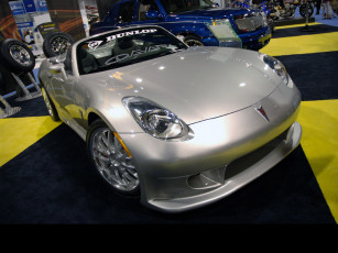 Картинка pontiac автомобили выставки уличные фото