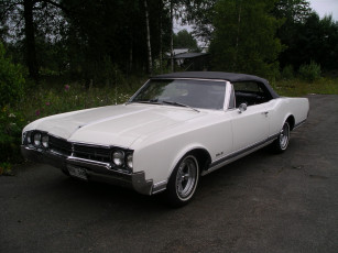 Картинка автомобили oldsmobile