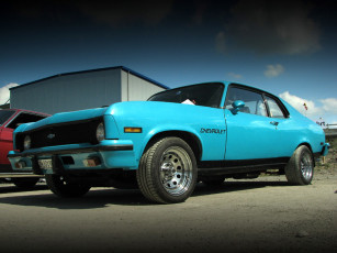 Картинка автомобили выставки уличные фото