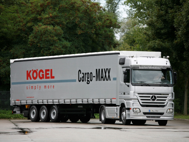 Обои картинки фото автомобили, mercedes, trucks