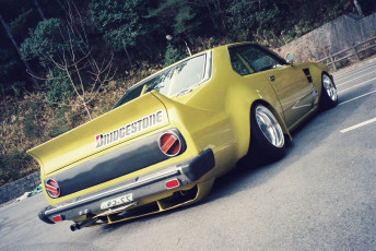 Картинка автомобили nissan datsun