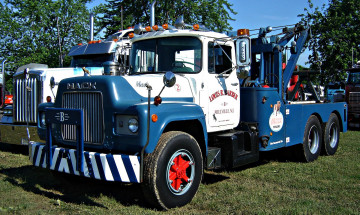 Картинка mack автомобили сша тяжелые грузовики trucks inc