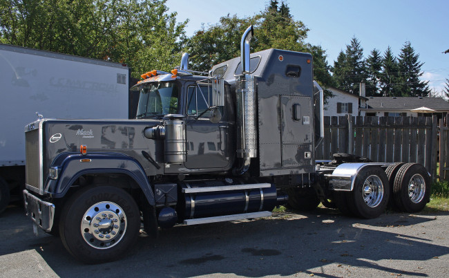 Обои картинки фото mack, автомобили, trucks, inc, сша, тяжелые, грузовики