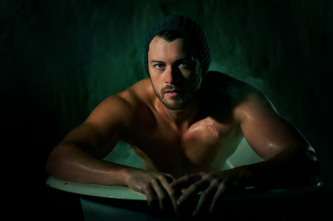 Обои картинки фото dan feuerriegel, мужчины, - unsort, шапочка, ванна