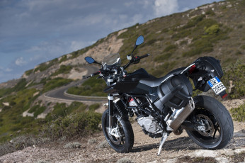 Картинка мотоциклы husqvarna