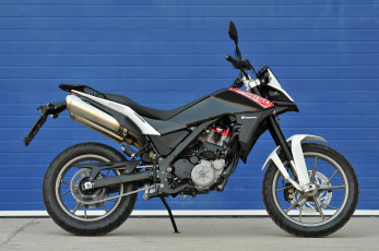 Картинка мотоциклы husqvarna