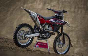 Картинка мотоциклы husqvarna