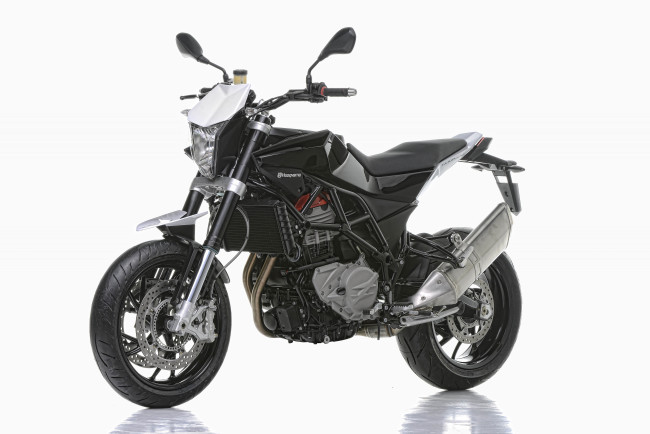 Обои картинки фото мотоциклы, husqvarna