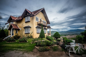 Картинка города -+здания +дома простор