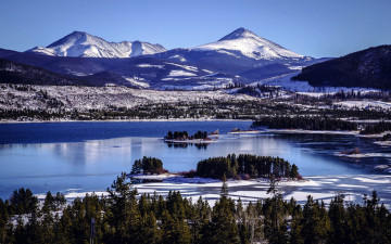 Картинка природа пейзажи озеро горы