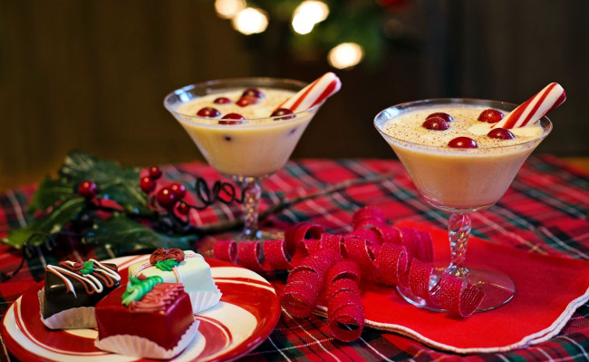 Обои картинки фото еда, мороженое,  десерты, десерт, леденцы