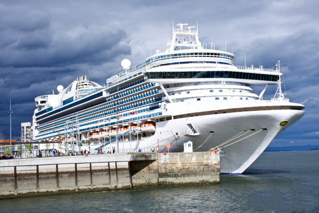 Обои картинки фото le crown princess, корабли, лайнеры, круиз, лайнер