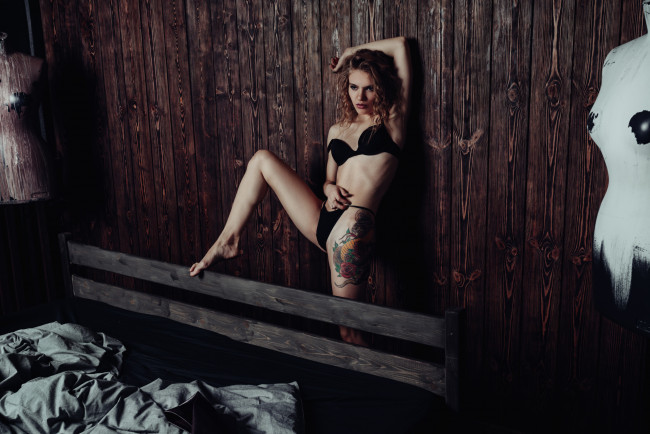 Обои картинки фото девушка, девушки, -unsort , брюнетки, темноволосые, модель