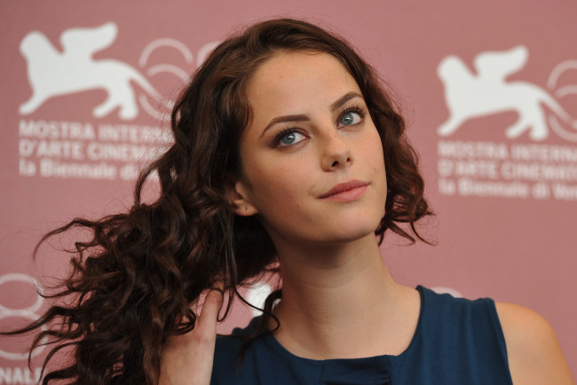 Обои картинки фото девушки, kaya scodelario, kaya, scodelario, шатенка, лицо