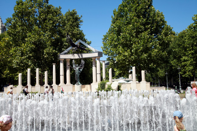 Обои картинки фото города, будапешт , венгрия, фонтан