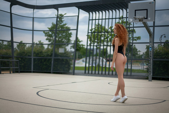 Обои картинки фото девушка - girl, девушки, - рыжеволосые и разноцветные, девушка, разноцветная, сексуальная, милая, модель, красивая, супер, сладкая, лапочка, симпатичная, классная, нежная, идеальная, няша, яркая, игривая, великолепная, обаятельная, жгучая, спокойная, удивительная