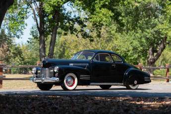 Картинка автомобили классика cadillac