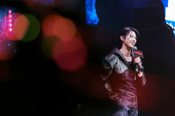 Картинка wang+hedi+ dylan+wang мужчины актер наряд микрофон сцена