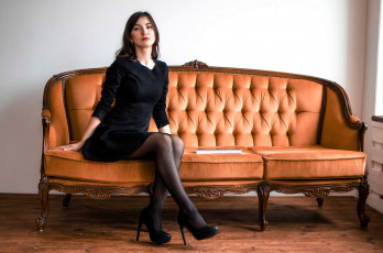 Картинка девушка+-+girl девушки -+брюнетки +шатенки девушка женщина брюнетка темноволосая сексуальная модель звезда позирует разная обувь верхняя стильная одежда нижнее эротическое бельё трусы лифчик колготки чулки аксессуары макияж и множество элементов на фотографии