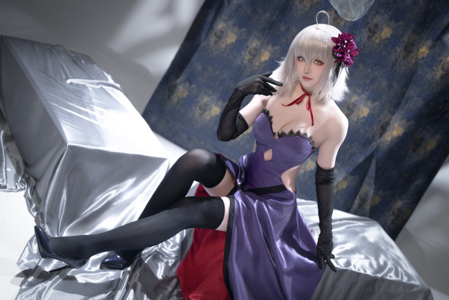 Обои картинки фото hoshilily, девушки, девушка, женщина, разноцветная, сексуальная, модель, звезда, позирует, разная, обувь, верхняя, стильная, одежда, нижнее, эротическое, бельё, трусы, лифчик, аксессуары, макияж, колготки, чулки, и, множество, элементов, на, фотографии