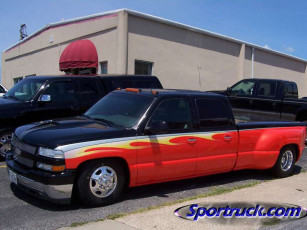 Картинка chevrolet автомобили выставки уличные фото