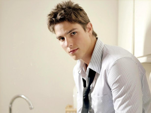 обоя sean, faris, мужчины