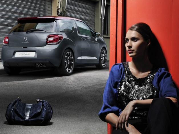 Обои картинки фото автомобили, авто, девушками