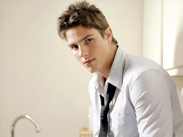 Обои картинки фото sean, faris, мужчины