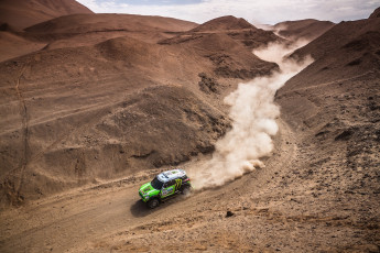Картинка спорт авторалли mini cooper мини купер dakar rally зеленый пыль вид с верху