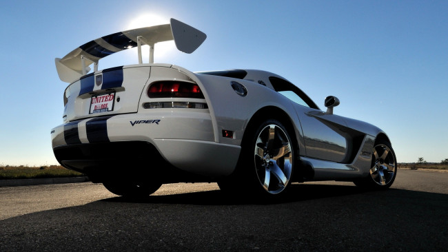 Обои картинки фото dodge, viper, автомобили, спортивный, сша