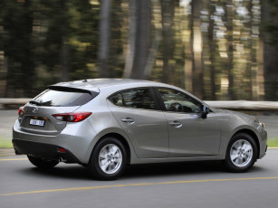 обоя автомобили, mazda, светлый, mazda3, 2013, bm, au-spec, hatchback