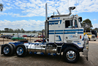 Картинка kenworth+cabover автомобили kenworth грузовые truck company сша автобусы