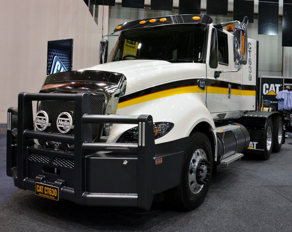 Обои картинки фото cat trucks, автомобили, грузовики, грузовик, тяжелый, тягач
