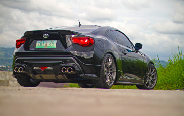 Картинка автомобили subaru