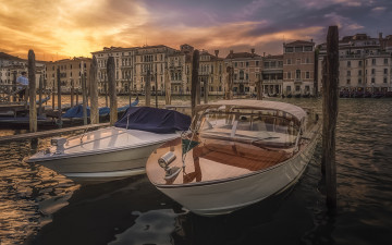 Картинка gran+canal корабли катера набережная