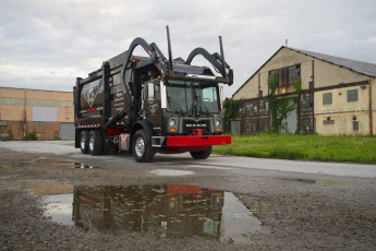 Картинка автомобили мусоровозы mack