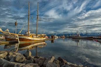 Картинка корабли парусники мачты паруса