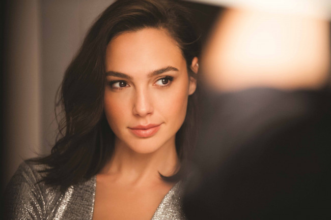 Обои картинки фото галь гадот revlon 2018, девушки, gal gadot, галь, гадот, revlon, gal, gadot, 2018, celebrities, актриса