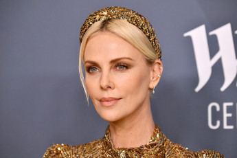 Картинка девушки charlize+theron актриса блондинка лицо