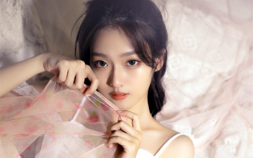 Картинка девушки -+лица +портреты азиатка взгляд