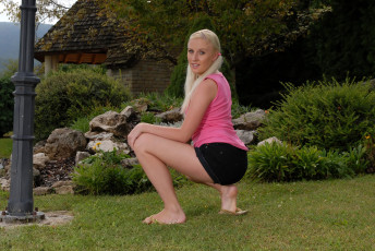 Картинка Erika+Angel девушки