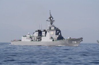 Картинка корабли крейсеры линкоры эсминцы волны