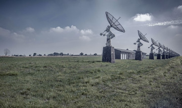 Картинка космос разное другое антенны фон поле