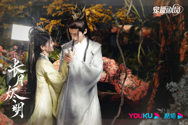 Обои картинки фото кино фильмы, till the end of the moon, светлый, пепел, луны, тань, тай, цзинь, минъе, бог, войны, владыка, демонов, ли, сусу, е, сеу