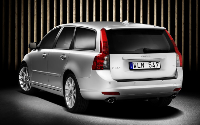 Обои картинки фото volvo, v50, автомобили